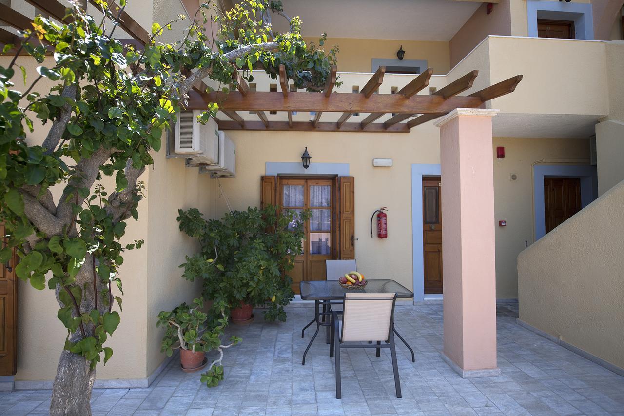 Amphitrite Apartment Myrties Luaran gambar
